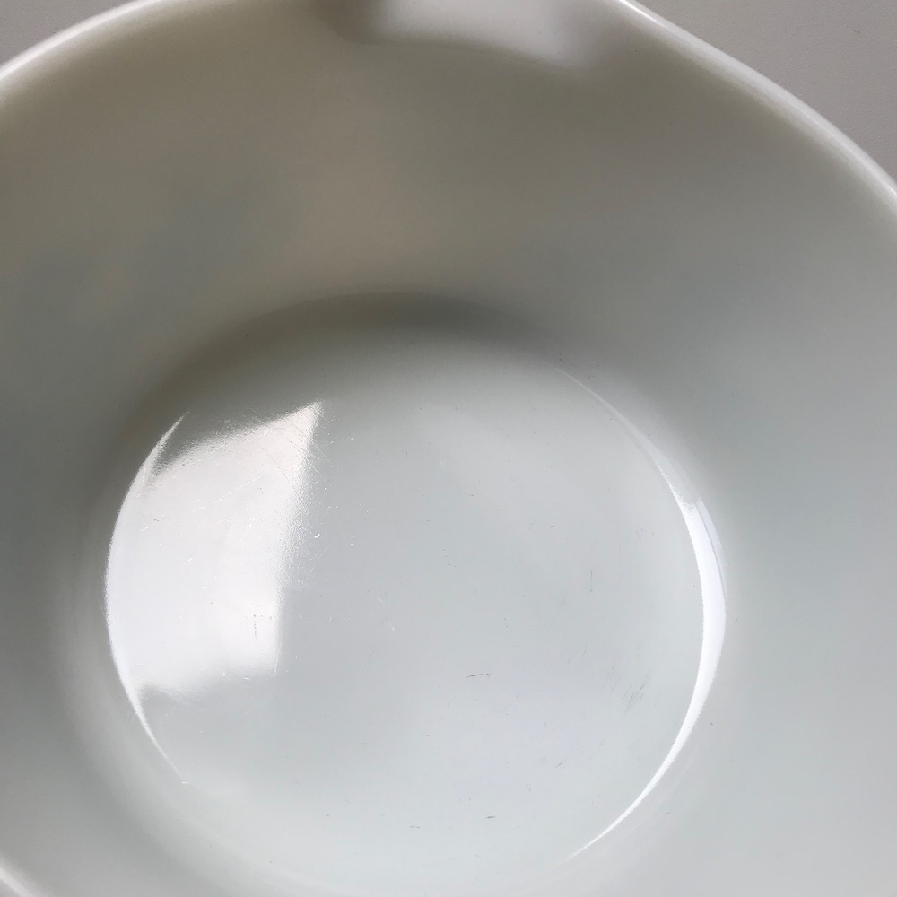 Vintage Pyrex by Corning - Homestead Round Casserole with Clear Lid Cover - Picture 4 of 16